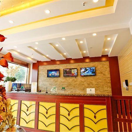 Greentree Alliance Shanghai Chongming Bayi Road Walking Street Hotel Exterior foto