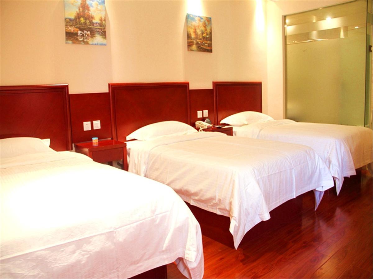 Greentree Alliance Shanghai Chongming Bayi Road Walking Street Hotel Exterior foto