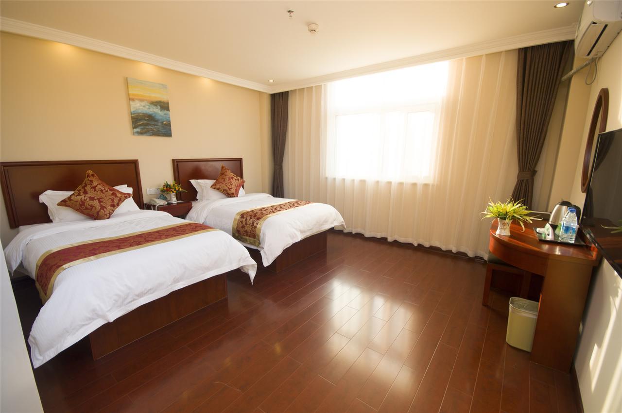 Greentree Alliance Shanghai Chongming Bayi Road Walking Street Hotel Exterior foto